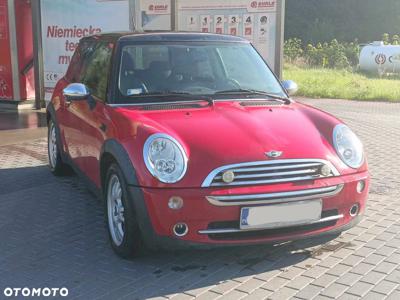 MINI Cooper pepper