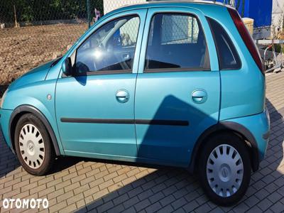 Opel Corsa 1.2 16V Cosmo