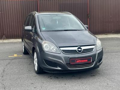 Opel Zafira B 1.8 ECOTEC 140KM 2010