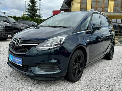 Opel Zafira C 2017