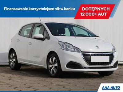 Peugeot 208 I Hatchback 5d Facelifting 1.6 BlueHDi 75KM 2017