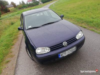 Sprzedam ładne Volkswagen Golf 4 1.4 1.6v 1999r