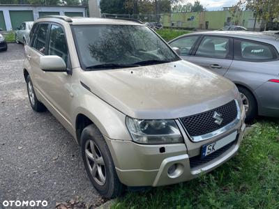 Suzuki Grand Vitara 2.0 De luxe