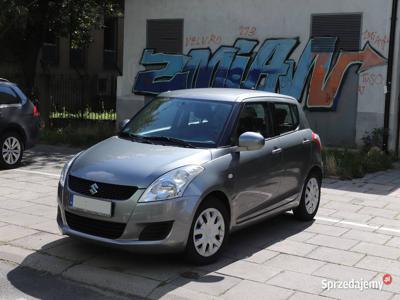 Suzuki Swift 2012, benzyna 69kW, 61 tys. km