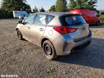 Toyota Auris 1.33 VVT-i Classic Terra