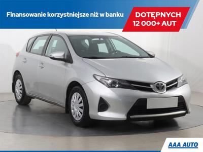 Toyota Auris II Hatchback 5d Dual VVT-i 100 99KM 2014