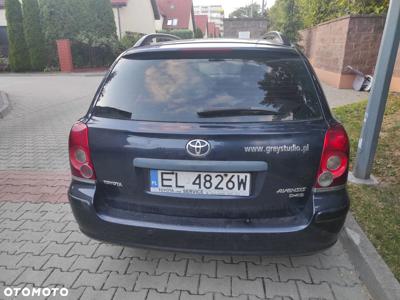 Toyota Avensis 2.0 D-4D Luna