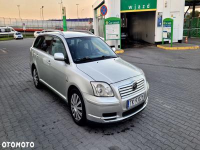 Toyota Avensis 2.0 D-4D Luna