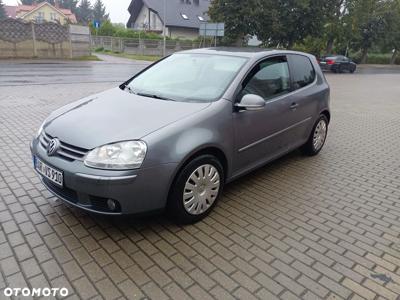 Volkswagen Golf V 1.6 Q-Line