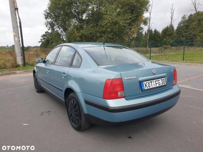 Volkswagen Passat 1.8