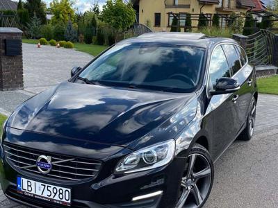 Volvo V60 I Kombi Facelifting 2.0 D4 DRIVE-E 181KM 2014