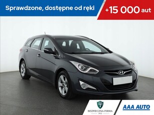 Hyundai i40 Kombi 2.0 GDI 177KM 2012