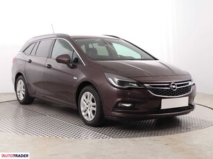 Opel Astra 1.4 99 KM 2017r. (Piaseczno)