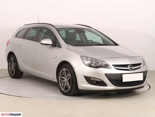 Opel Astra 1.6 134 KM 2014r. (Piaseczno)