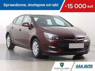 Opel Astra J Sedan 1.6 Twinport ECOTEC 115KM 2018