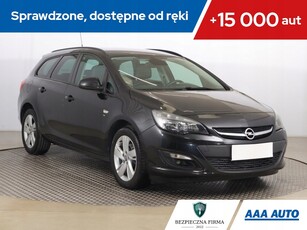 Opel Astra J Sports Tourer Facelifting 2.0 CDTI ECOTEC 165KM 2014