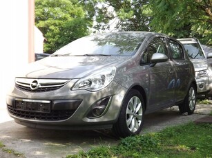 Opel Corsa D Hatchback 1.2 Twinport ECOTEC 85KM 2011