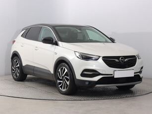 Opel Grandland 2020 Plug