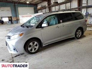 Toyota Sienna 3.0 benzyna 2020r. (ELDRIDGE)