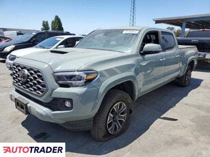 Toyota Tacoma 3.0 benzyna 2023r. (HAYWARD)