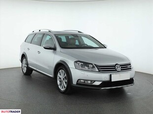 Volkswagen Passat 2.0 174 KM 2014r. (Piaseczno)