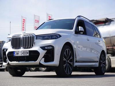 BMW X7 SUV M 4.0 M50i 530KM 2019