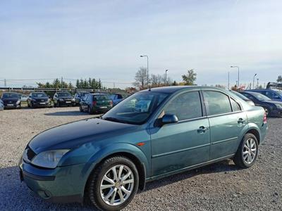 Ford Mondeo III Sedan 2.0 145KM 2002