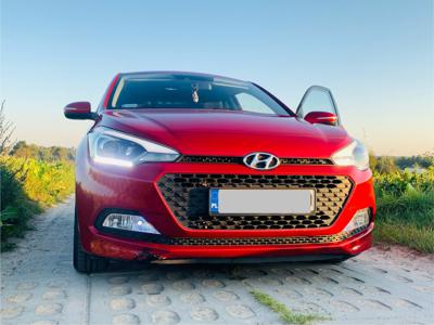 Hyundai i20 II 1.4 74kW Bogata wersja wyposażenia.