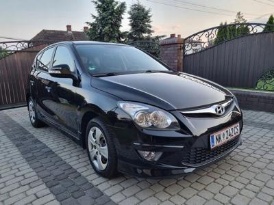 Hyundai i30 I CW Facelifting 1.4 DOHC 109KM 2011