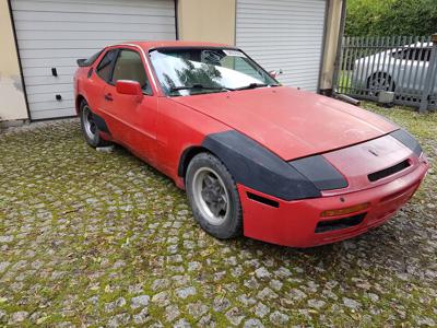 Porsche 944 1984