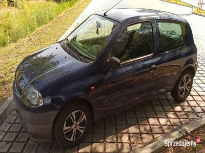 Renault Clio 1,2 rok 1999