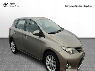 Toyota Auris II Hatchback 5d Valvematic 130 132KM 2014