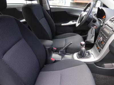 Toyota Corolla 2011 1.6 i ABS