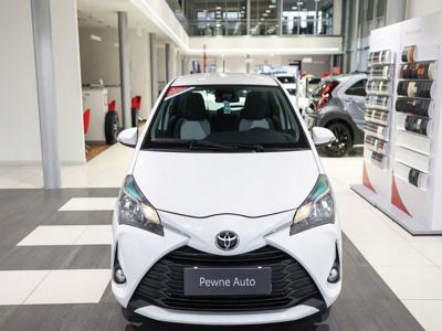 Toyota Yaris III Hatchback 5d Facelifting 2017 1.5 Dual VVT-iE 111KM 2020