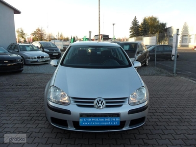 Volkswagen Golf V