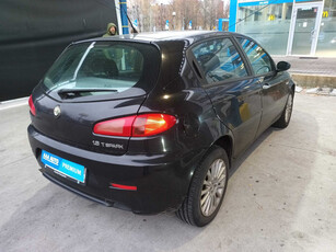 Alfa Romeo 147 2008 1.6 16V T.SPARK ECO 169225km Hatchback