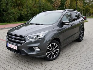 Ford Kuga 1.5 EcoBoost 2x4 ST-Line