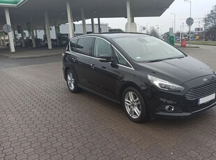 Ford S-Max 2.0 EcoBoost Titanium