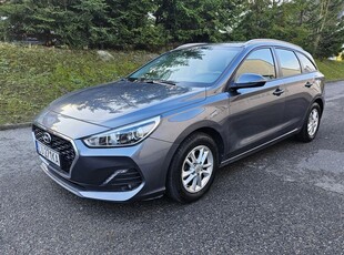 Hyundai i30 1.6 D Classic +