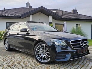 Mercedes-Benz Klasa E 200 T 9G-TRONIC AMG Line