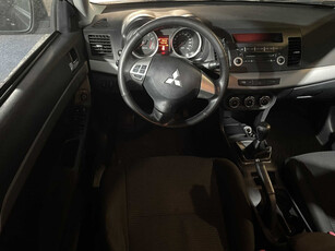 Mitsubishi Lancer 2011 1.6 MIVEC 146126km Sedan