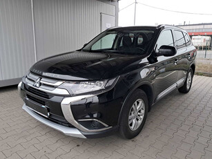 Mitsubishi Outlander 2018 2.0 219898km SUV