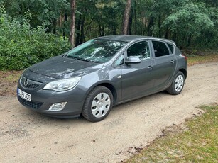 Opel Astra 1.4 Turbo Design Edition