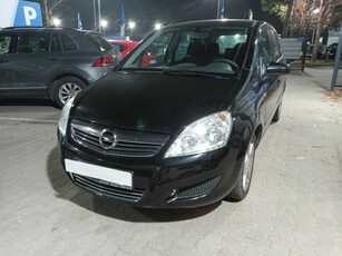 Opel Zafira 2008 1.9 CDTI 243728km Samochody Rodzinne