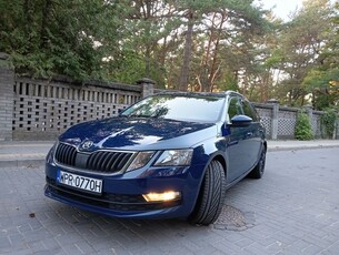 Skoda Octavia 1.6 TDI Drive