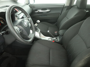 Toyota Auris 2011 1.4 D