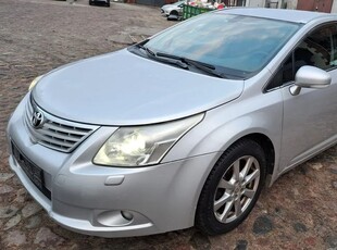 Toyota Avensis 2.2 D-4D Premium