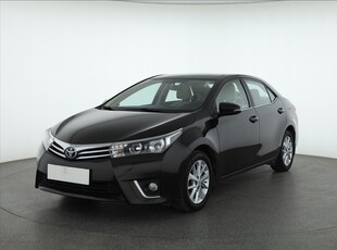 Toyota Corolla 2015 1.6 Valvematic 110368km Hatchback