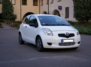 Toyota Yaris 1.0 Luna