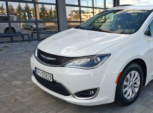 Używany Chrysler Pacifica 2019